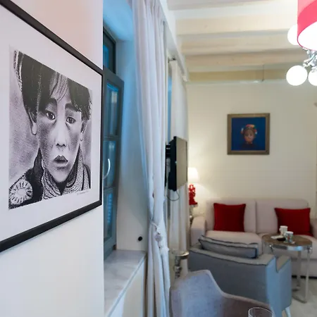 Faces Art Aparthotel 4*